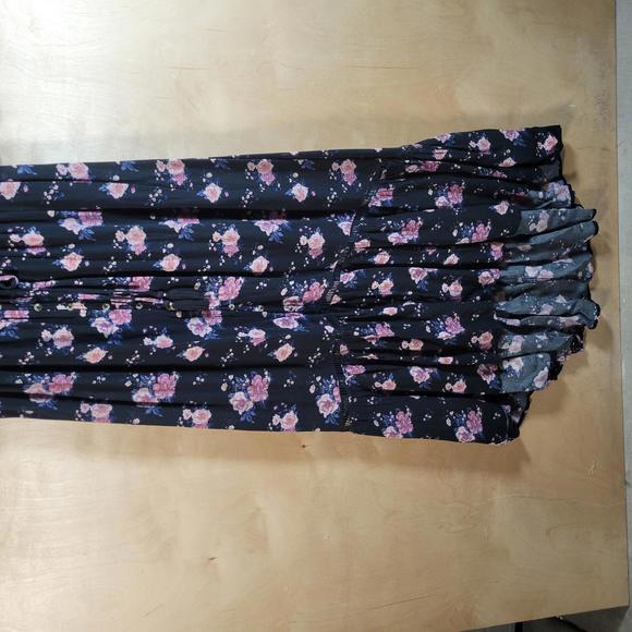 American Eagle Outfitters Black Floral V Neck Boho Maxi Dress Women Size M - Picture 8 of 9